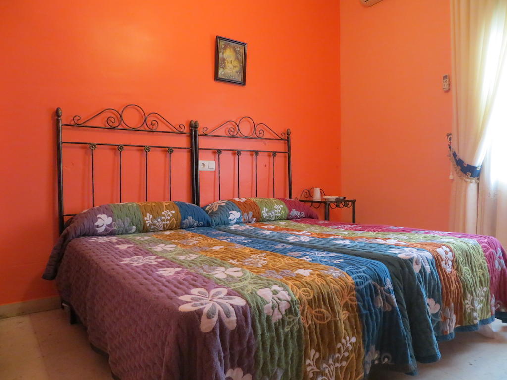 Hostal Restaurante Reina El Tejar Екстериор снимка